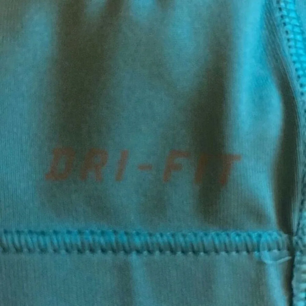 Lightly Used Small Blue Nike DRI-FIT Sports Bra edt - Picture 4 of 4